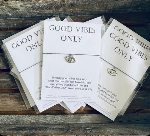 “Good Vibes Only” Message Bracelet